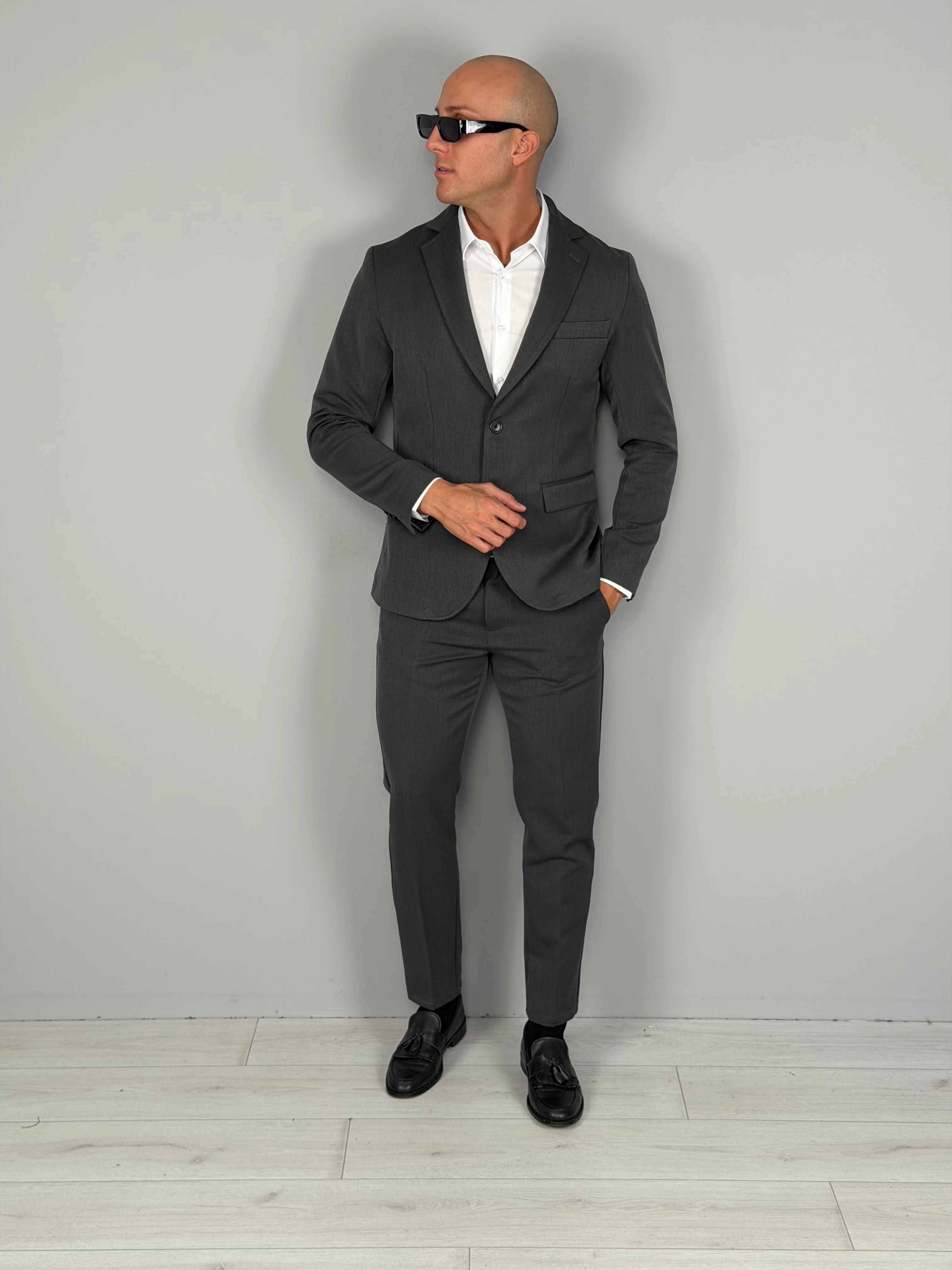 ABITO MONOPETTO PREMIUM - Image 3