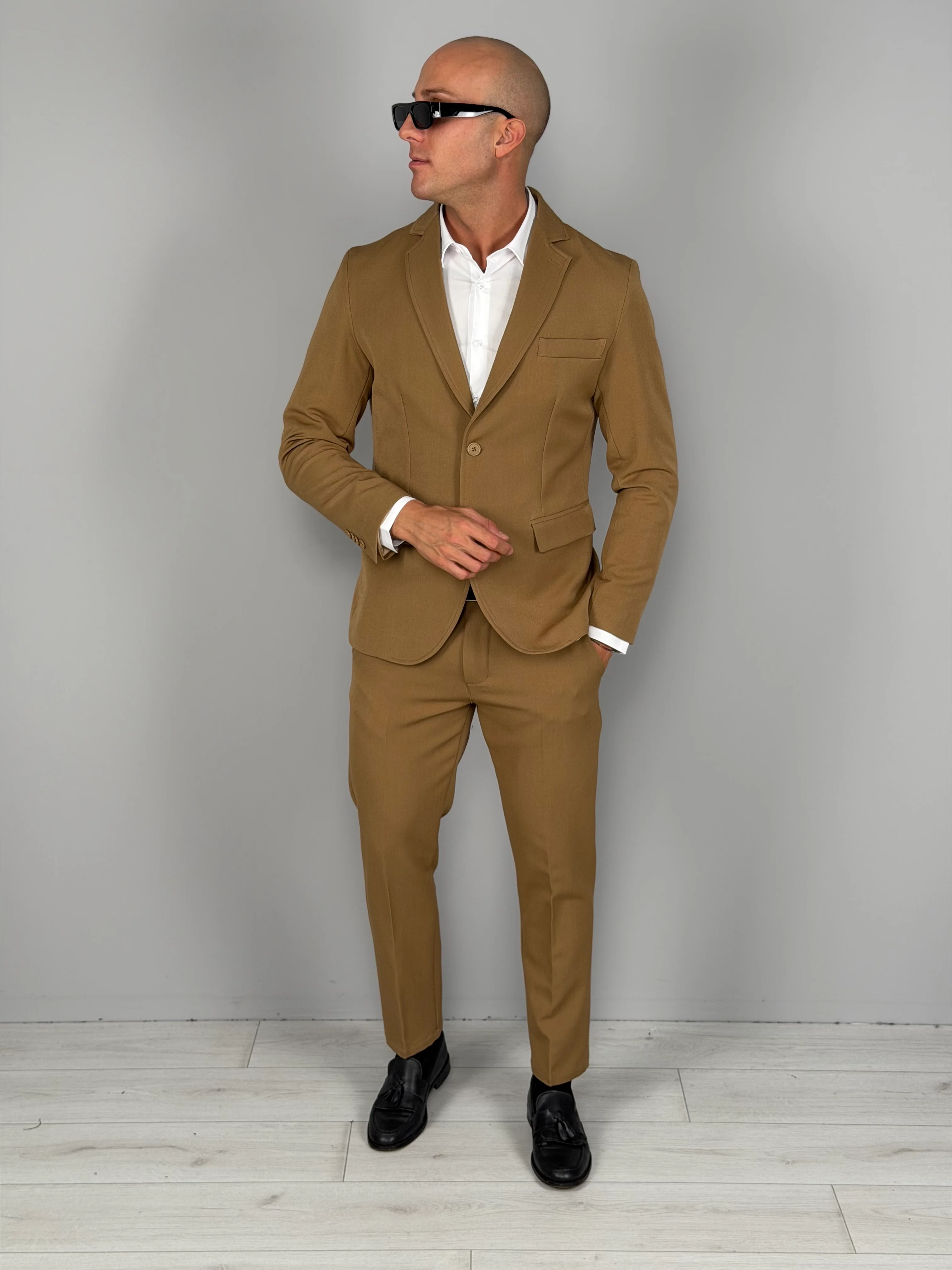 ABITO MONOPETTO PREMIUM - Image 6