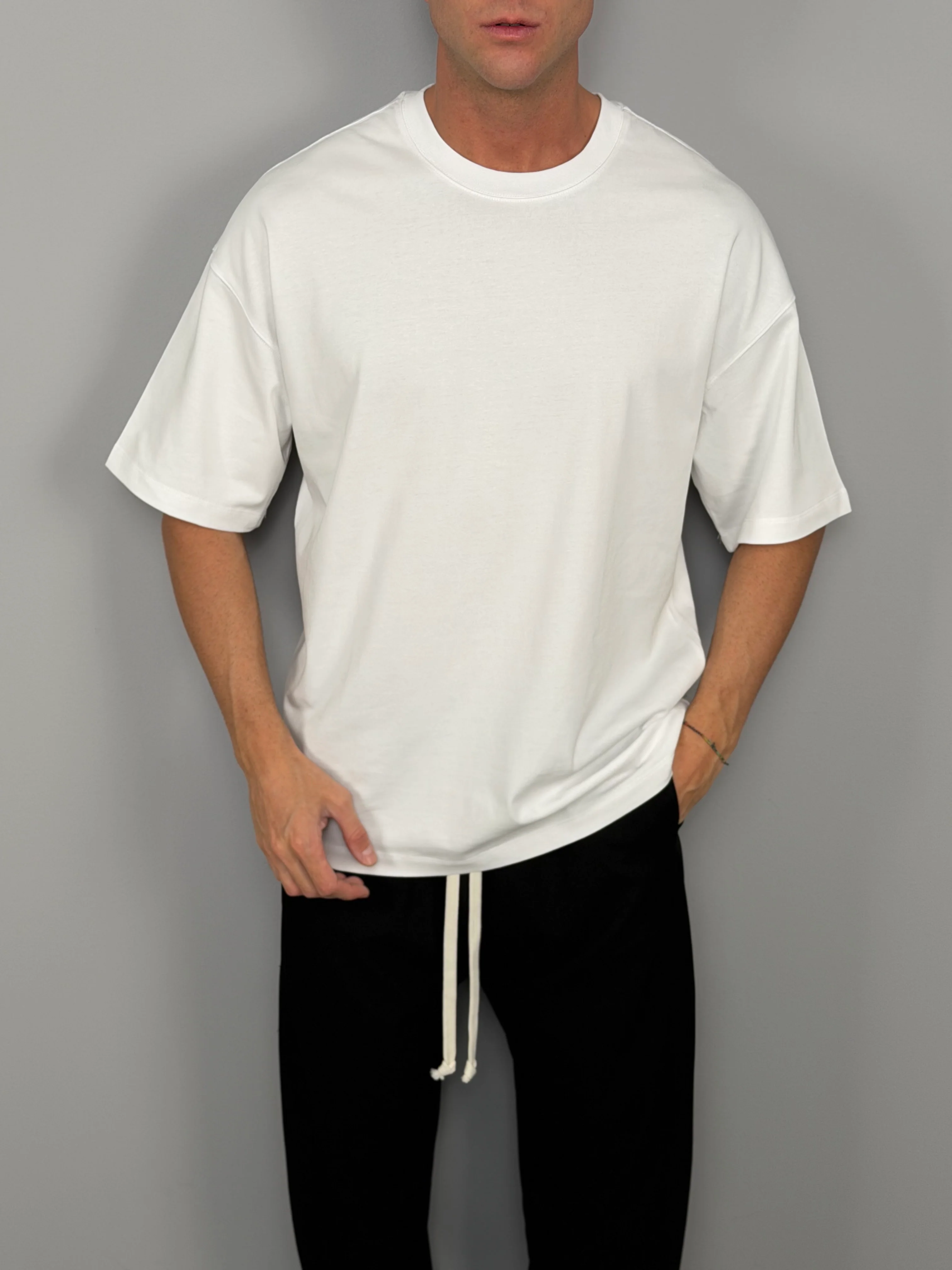 T-SHIRT OVER PREMIUM - Image 9