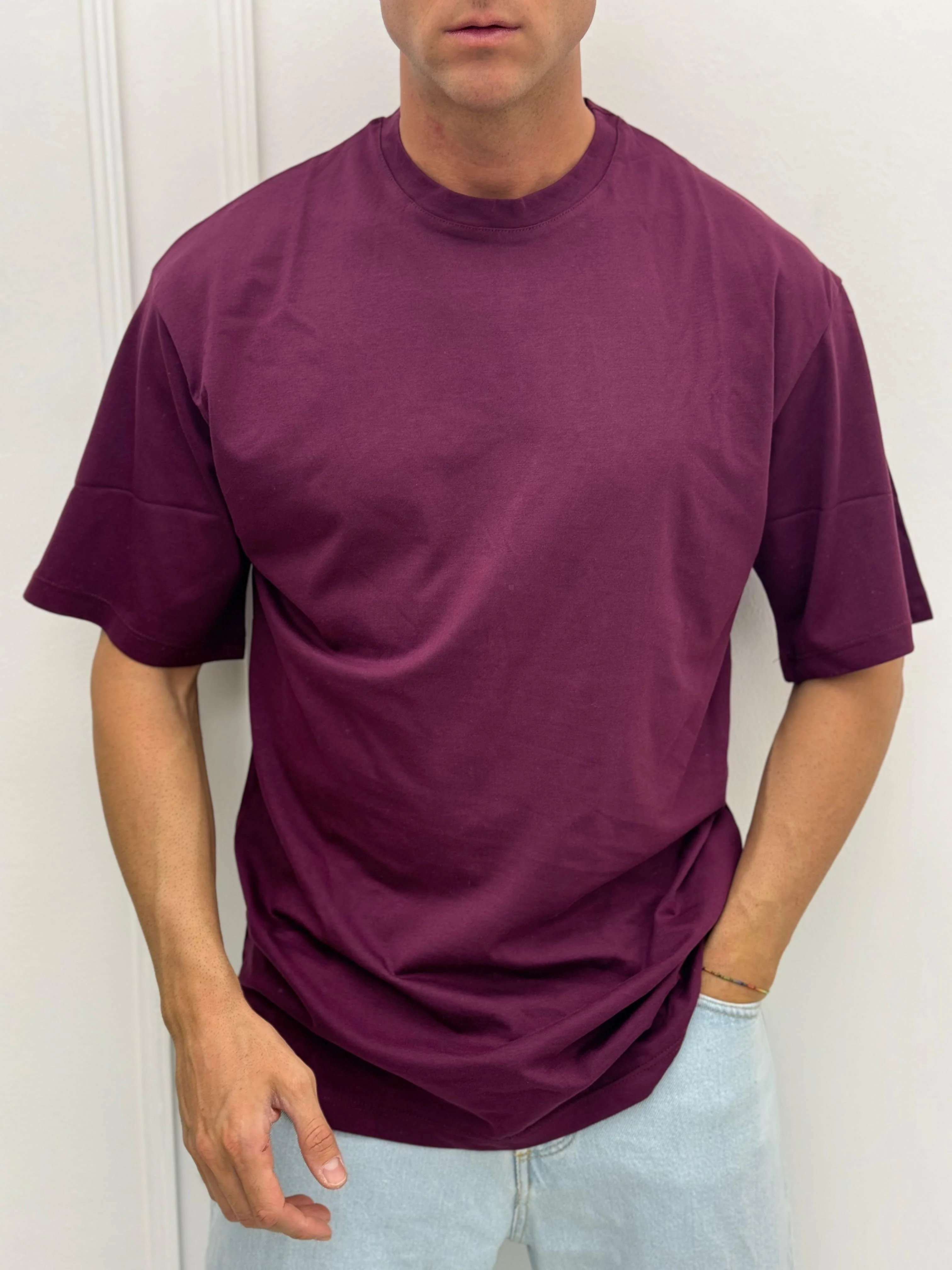 T-SHIRT OVER MADISON - Image 7